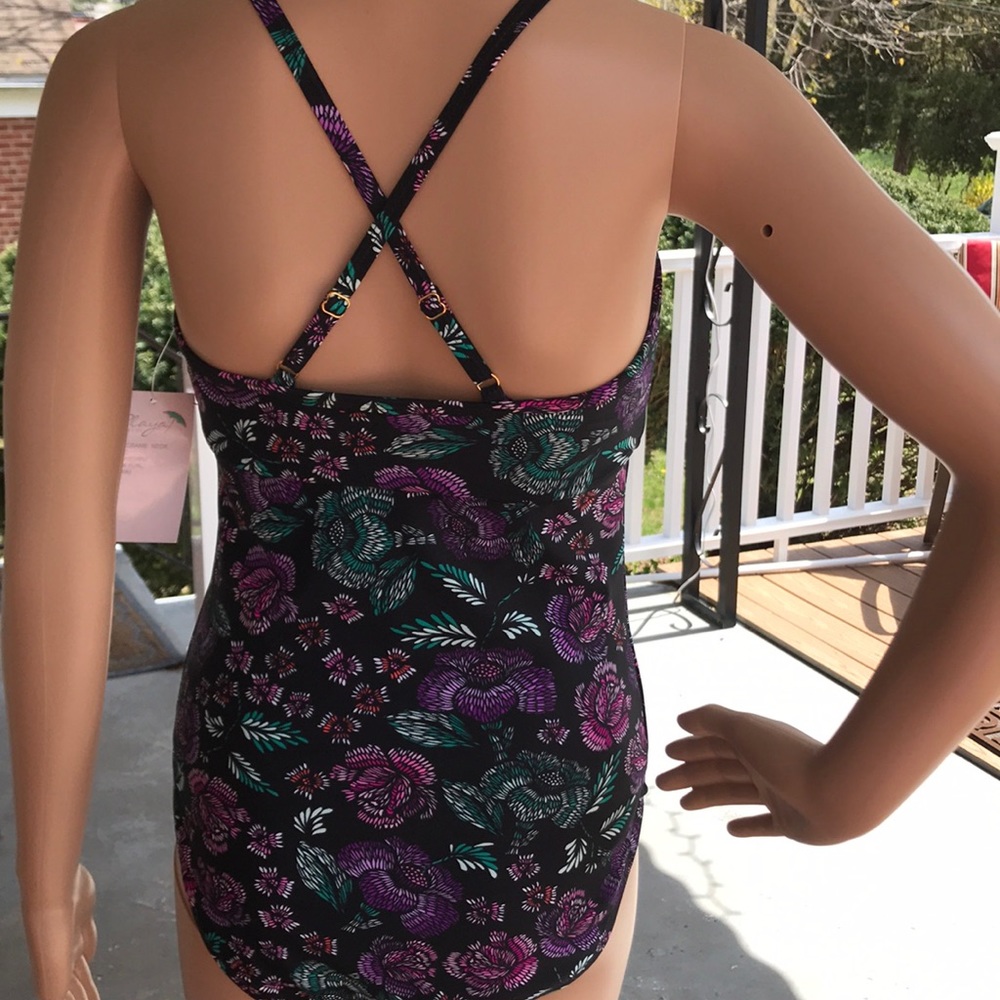 🌺 PLAYA SWIM BLACK FLORIST SMALL BATHING SUIT 🌺 - Picture 2 of 7